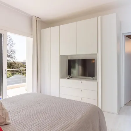 Mary Pensionat Olbia